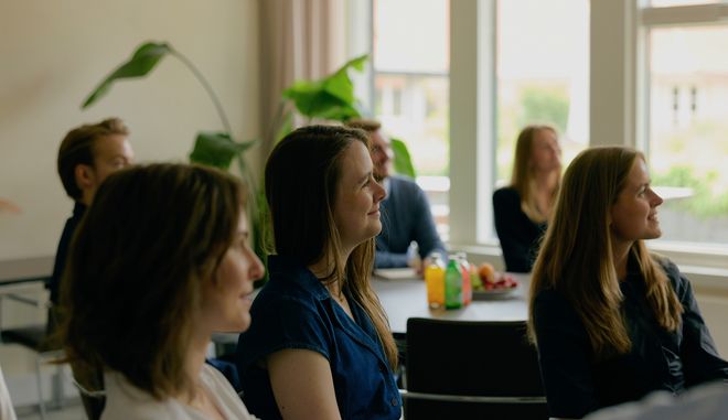 NY OG FORBEDRET FINANSUDDANNELSE SENDER ELEVER HURTIGERE I GANG